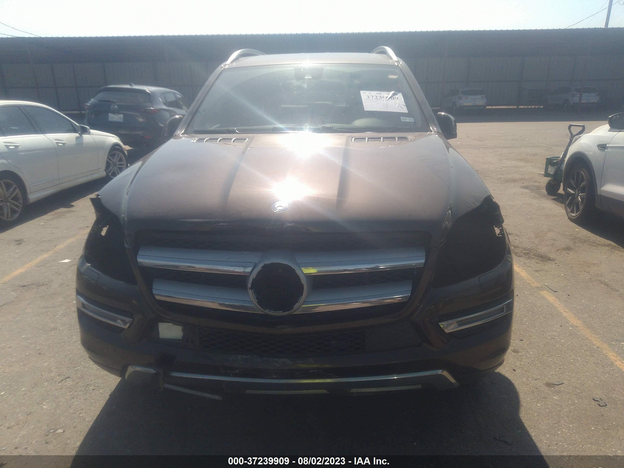 Photo 11 VIN: 4JGDF7CE2EA350114 - MERCEDES-BENZ GL-KLASSE 