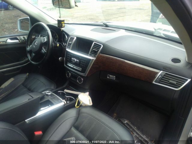 Photo 4 VIN: 4JGDF7CE3DA227260 - MERCEDES-BENZ GL-CLASS 