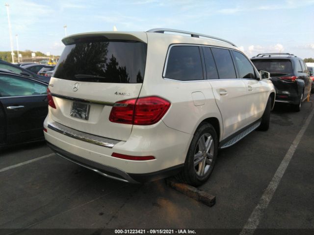 Photo 3 VIN: 4JGDF7CE4DA106916 - MERCEDES-BENZ GL-CLASS 