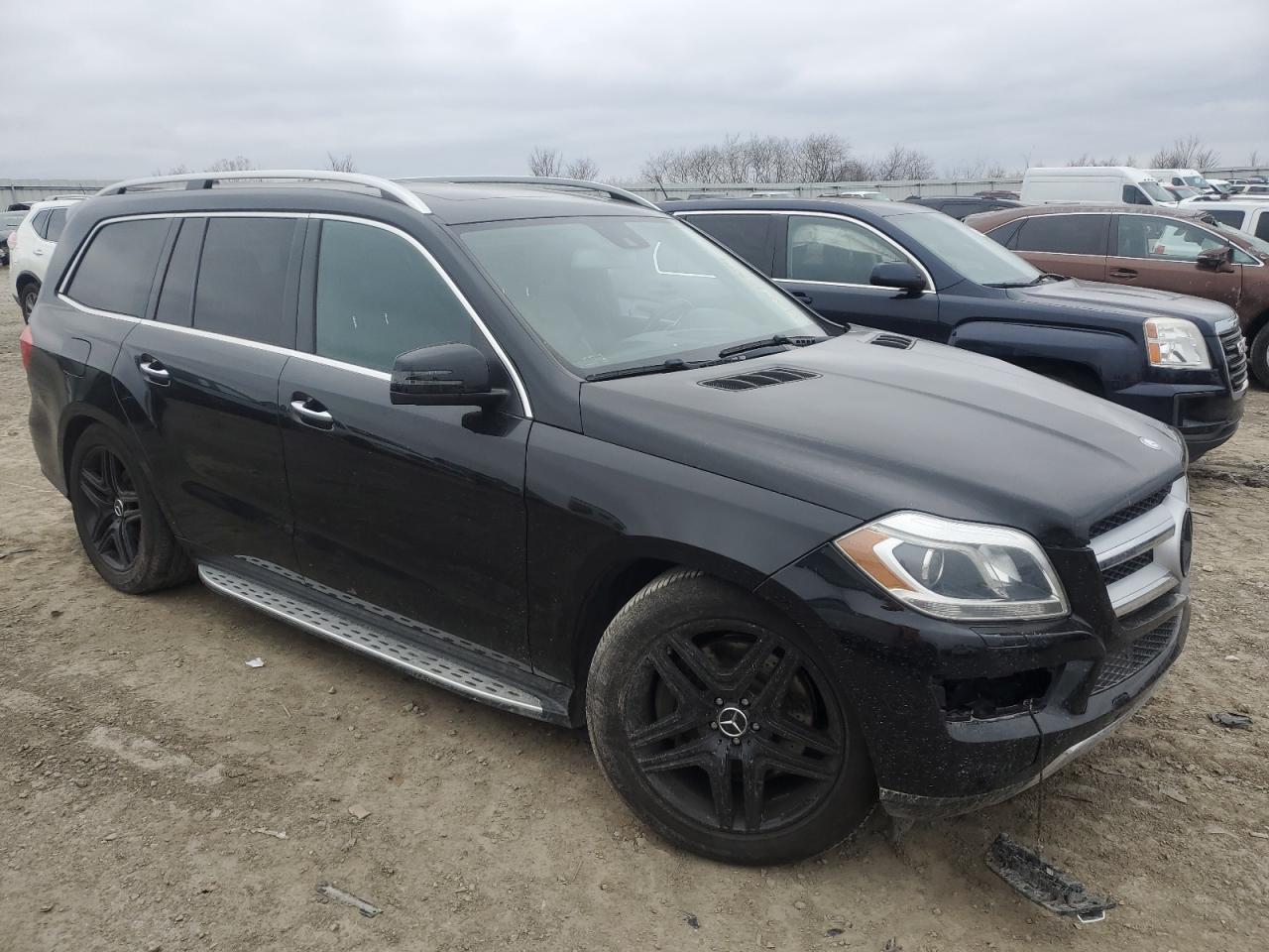 Photo 3 VIN: 4JGDF7CE4DA182068 - MERCEDES-BENZ GL-KLASSE 