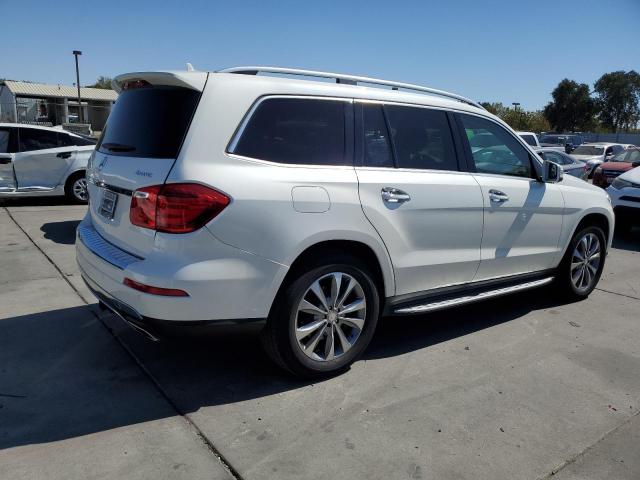 Photo 2 VIN: 4JGDF7CE4DA244942 - MERCEDES-BENZ GL 450 4MA 