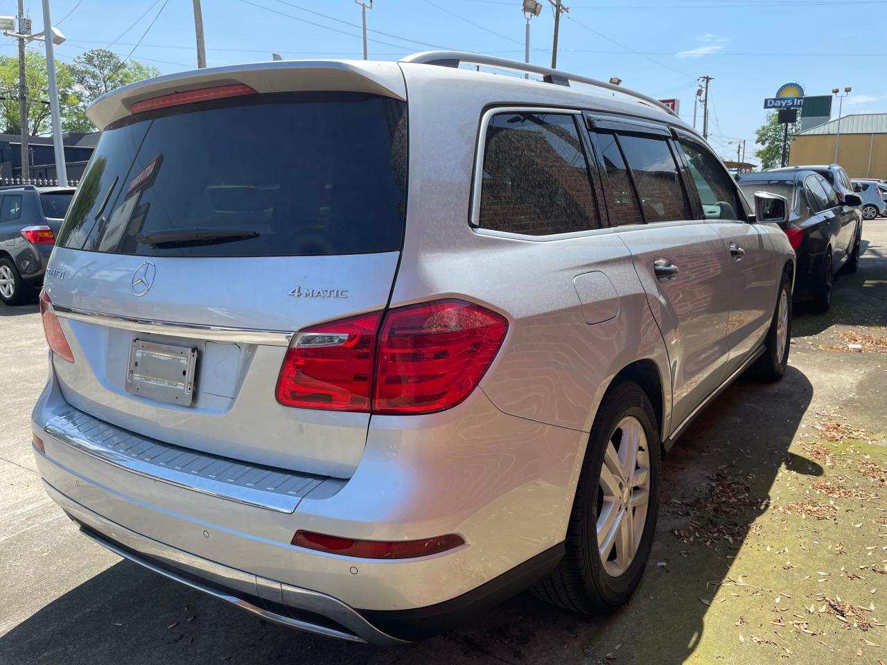 Photo 3 VIN: 4JGDF7CE4DA245251 - MERCEDES-BENZ GL 450 4MA 