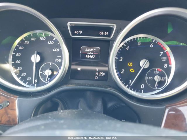 Photo 6 VIN: 4JGDF7CE4DA253849 - MERCEDES-BENZ GL 450 