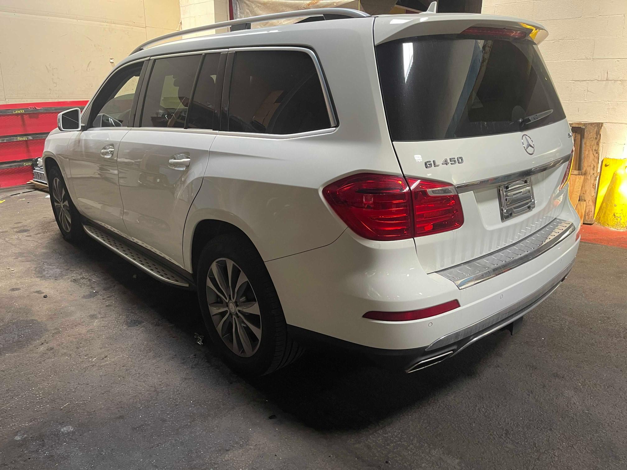 Photo 2 VIN: 4JGDF7CE5DA227387 - MERCEDES-BENZ GL 450 4MA 