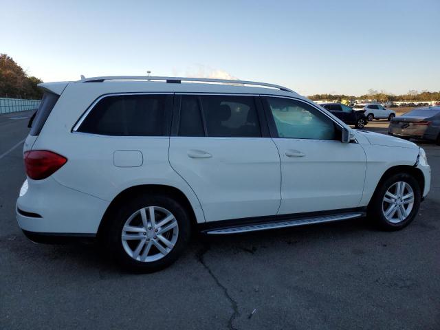 Photo 2 VIN: 4JGDF7CE5DA247462 - MERCEDES-BENZ GL-CLASS 