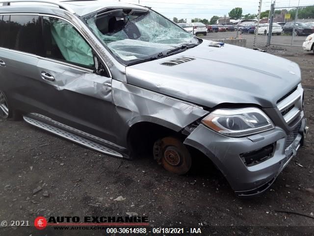 Photo 3 VIN: 4JGDF7CE5EA280723 - MERCEDES-BENZ GL-CLASS 