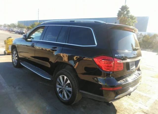 Photo 2 VIN: 4JGDF7CE6DA134832 - MERCEDES-BENZ GL-CLASS 