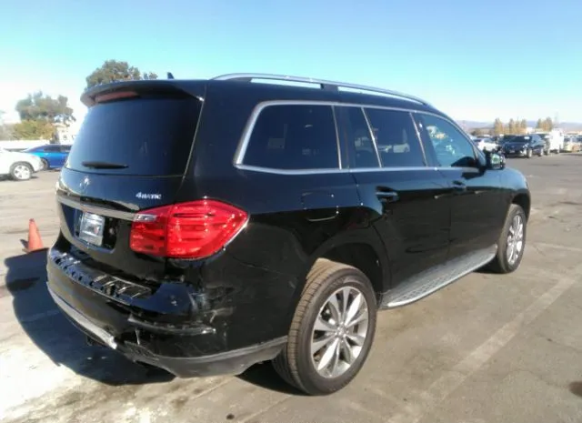 Photo 3 VIN: 4JGDF7CE6DA134832 - MERCEDES-BENZ GL-CLASS 