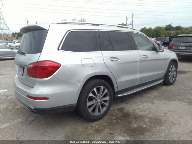 Photo 3 VIN: 4JGDF7CE6DA220979 - MERCEDES-BENZ GL-CLASS 