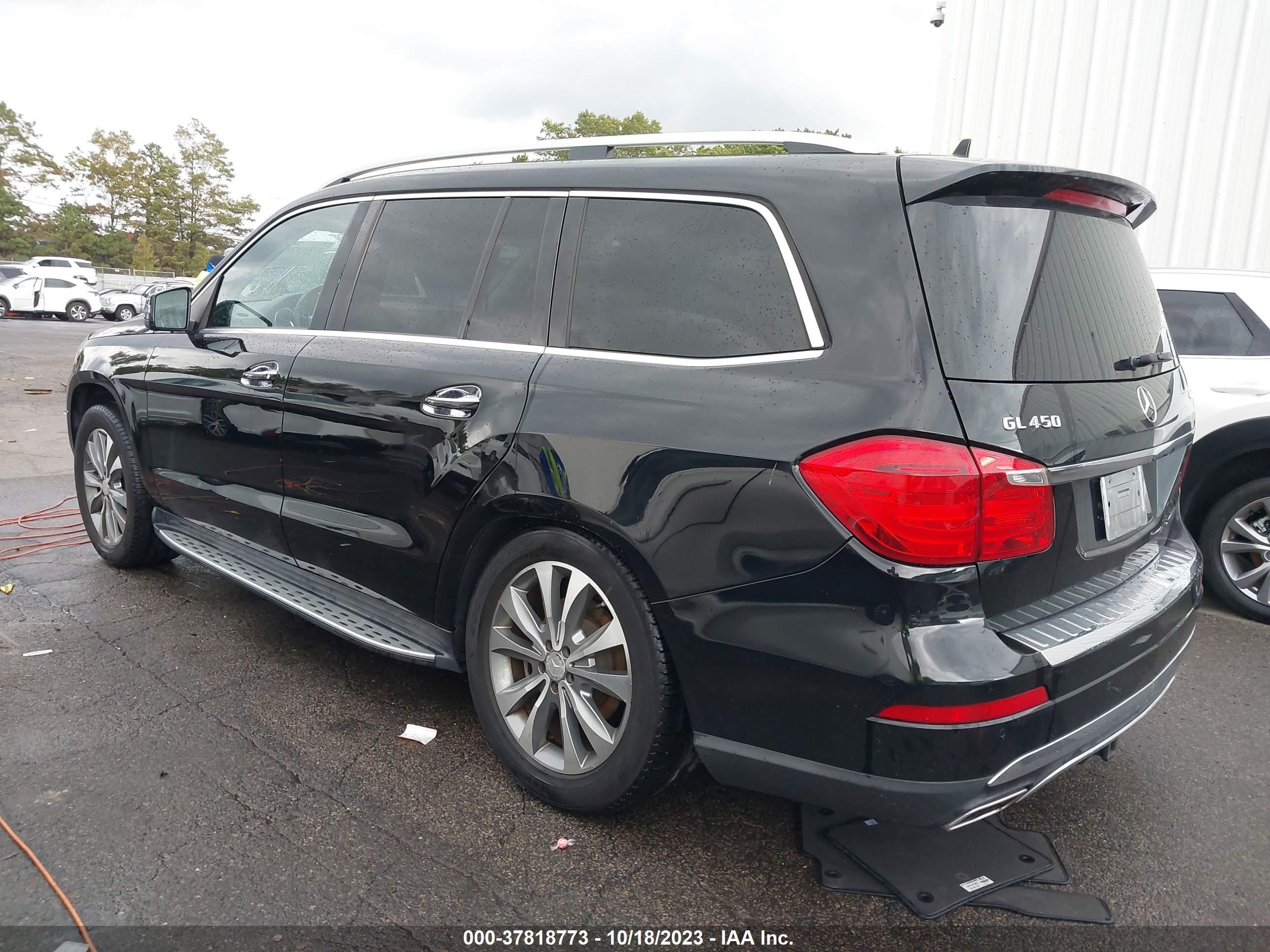 Photo 2 VIN: 4JGDF7CE7EA302950 - MERCEDES-BENZ GL-KLASSE 