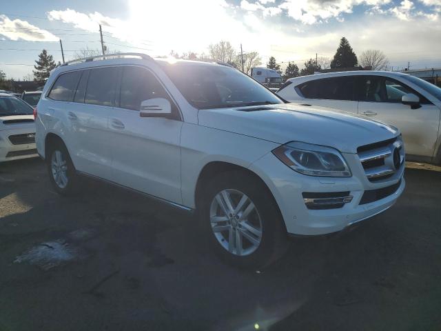 Photo 3 VIN: 4JGDF7CE7EA319540 - MERCEDES-BENZ GL-CLASS 