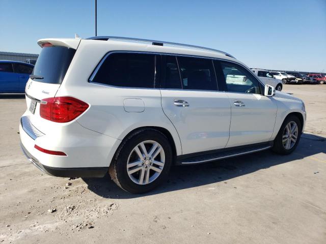 Photo 2 VIN: 4JGDF7CE8DA101797 - MERCEDES-BENZ GL-CLASS 