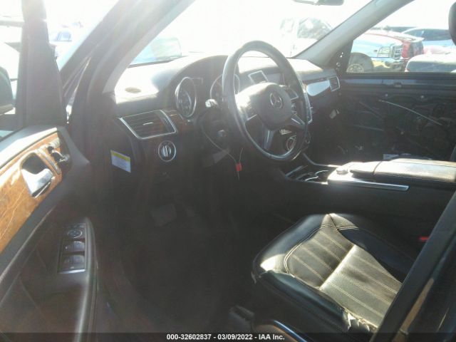 Photo 4 VIN: 4JGDF7CE8DA135027 - MERCEDES-BENZ GL-CLASS 