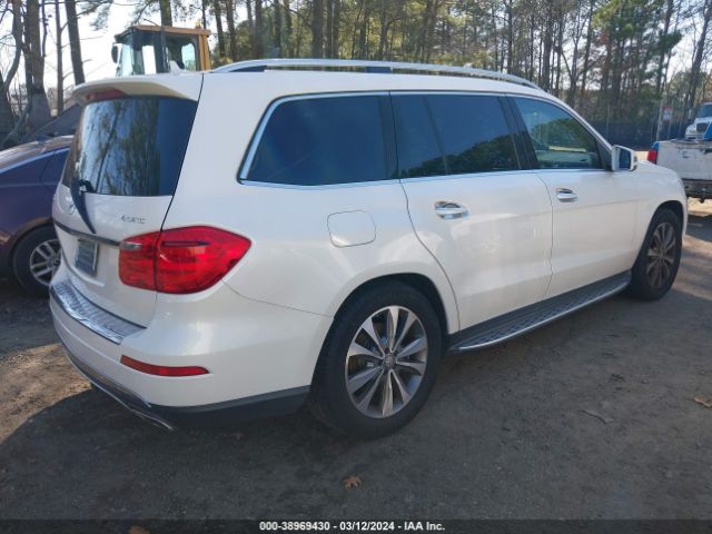 Photo 3 VIN: 4JGDF7CE8DA252560 - MERCEDES-BENZ GL-CLASS 