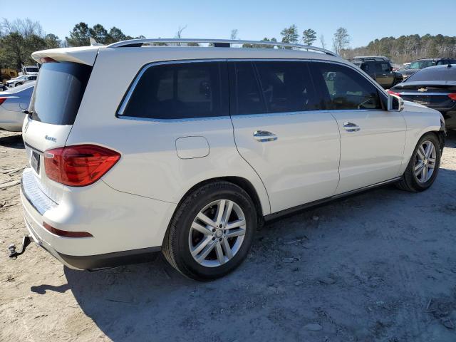 Photo 2 VIN: 4JGDF7CE8DA265633 - MERCEDES-BENZ GL-CLASS 