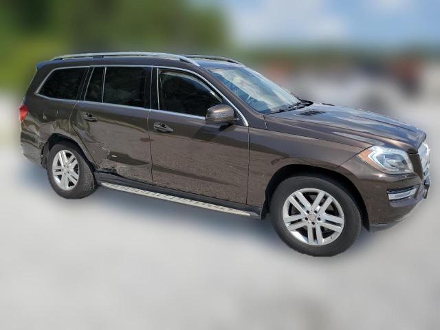 Photo 3 VIN: 4JGDF7CE8EA320664 - MERCEDES-BENZ GL-CLASS 