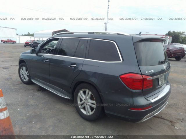 Photo 2 VIN: 4JGDF7CE9DA131729 - MERCEDES-BENZ GL-CLASS 