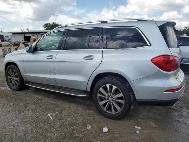 Photo 1 VIN: 4JGDF7CE9DA134095 - MERCEDES-BENZ GL-CLASS 