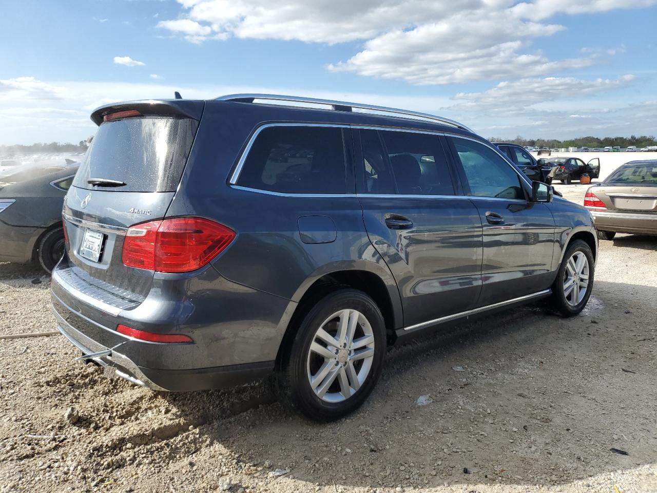 Photo 2 VIN: 4JGDF7CE9DA205215 - MERCEDES-BENZ GL-KLASSE 