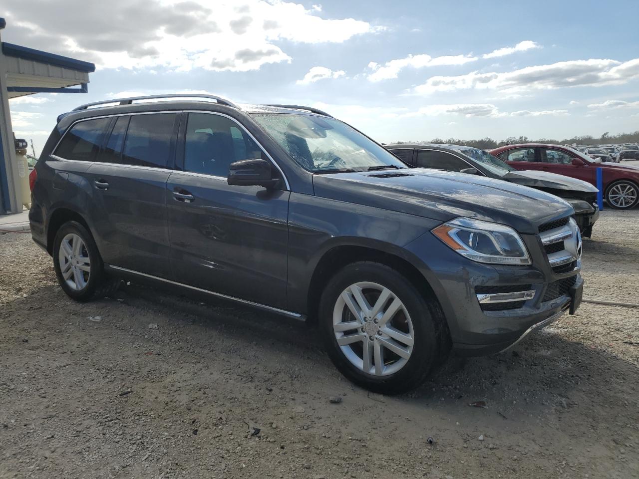 Photo 3 VIN: 4JGDF7CE9DA205215 - MERCEDES-BENZ GL-KLASSE 