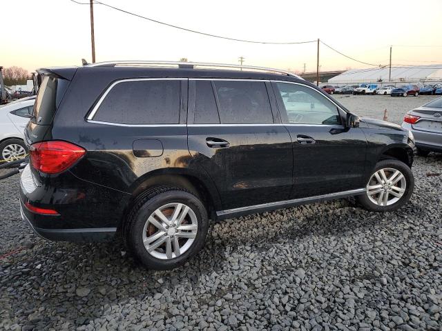 Photo 2 VIN: 4JGDF7CEXDA159653 - MERCEDES-BENZ GL-CLASS 