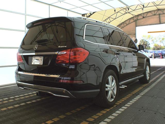 Photo 3 VIN: 4JGDF7CEXDA161340 - MERCEDES-BENZ GL 450 4MA 