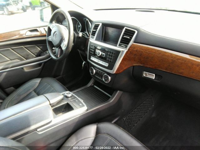 Photo 4 VIN: 4JGDF7CEXEA406994 - MERCEDES-BENZ GL-CLASS 