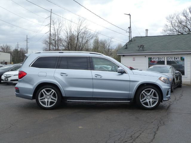 Photo 4 VIN: 4JGDF7DE0FA485365 - MERCEDES-BENZ GL-CLASS 