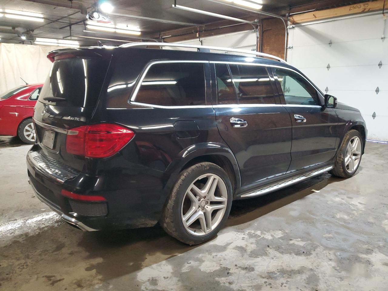 Photo 2 VIN: 4JGDF7DE1FA476089 - MERCEDES-BENZ GL-KLASSE 