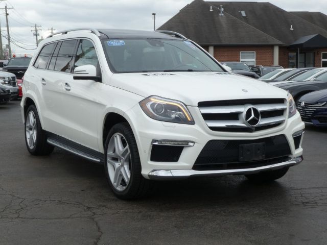 Photo 3 VIN: 4JGDF7DE2EA311716 - MERCEDES-BENZ GL-CLASS 