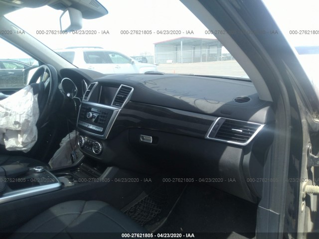 Photo 4 VIN: 4JGDF7DE3FA558082 - MERCEDES-BENZ GL-CLASS 