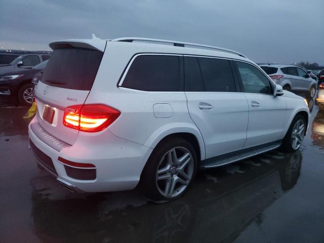 Photo 2 VIN: 4JGDF7DE3GA639276 - MERCEDES-BENZ GL-CLASS 