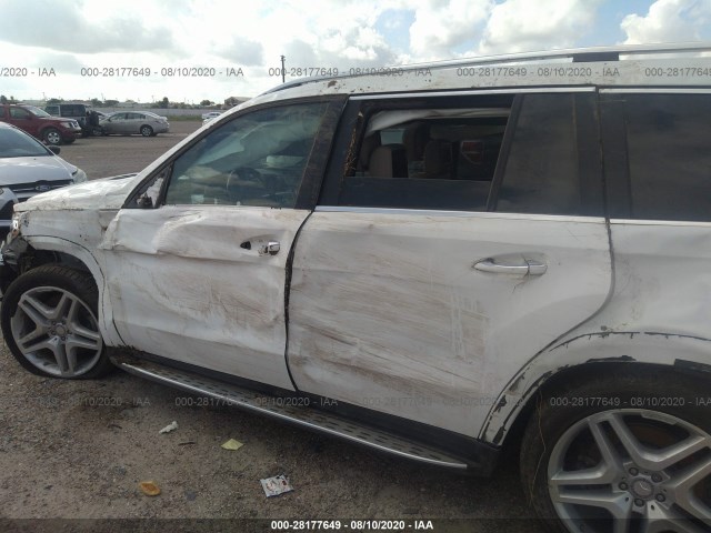 Photo 5 VIN: 4JGDF7DE4FA543154 - MERCEDES-BENZ GL-CLASS 