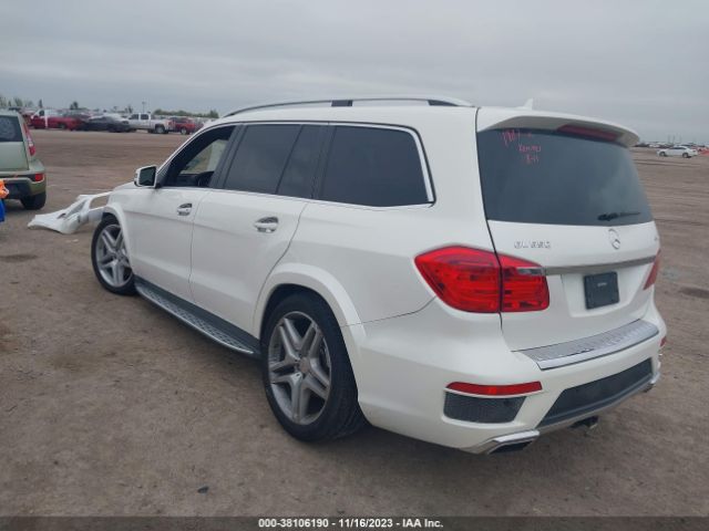 Photo 2 VIN: 4JGDF7DE5GA671601 - MERCEDES-BENZ GL 550 