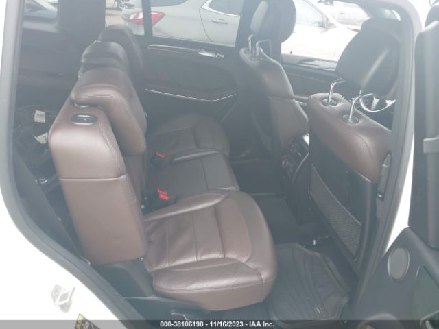 Photo 7 VIN: 4JGDF7DE5GA671601 - MERCEDES-BENZ GL 550 