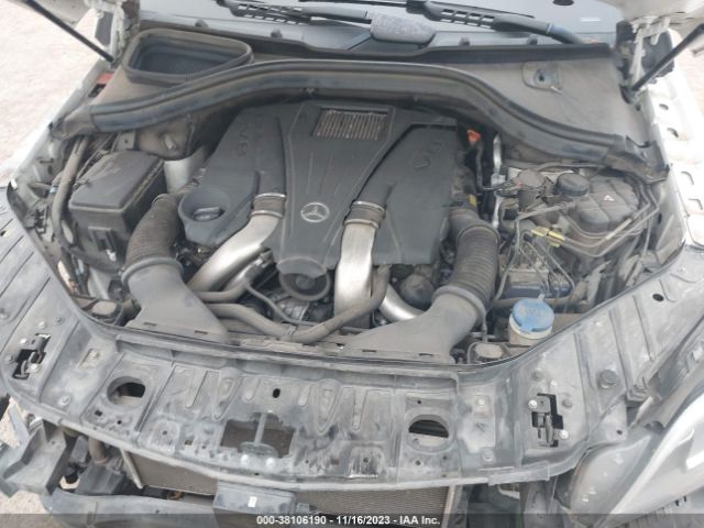 Photo 9 VIN: 4JGDF7DE5GA671601 - MERCEDES-BENZ GL 550 