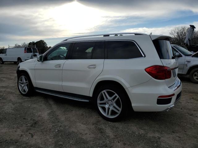 Photo 1 VIN: 4JGDF7DE6EA268126 - MERCEDES-BENZ GL 550 4MA 