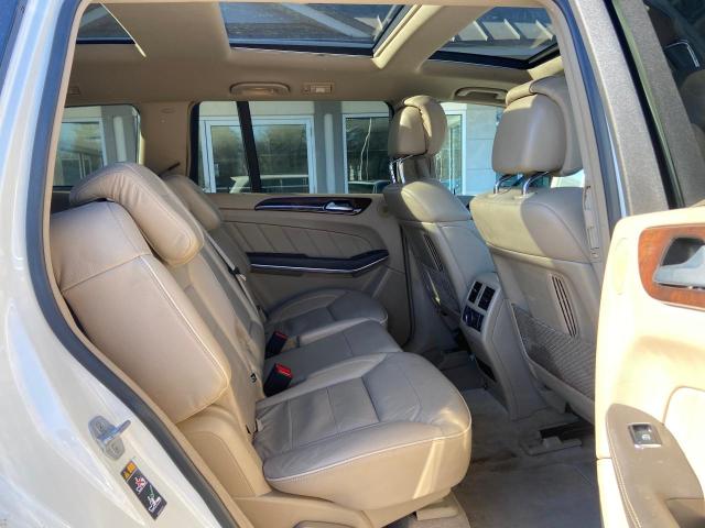 Photo 5 VIN: 4JGDF7DE6EA329328 - MERCEDES-BENZ GL 550 4MA 