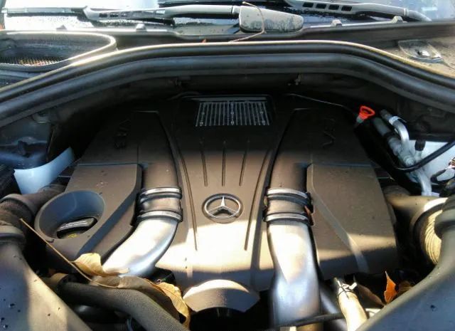 Photo 9 VIN: 4JGDF7DE6JB048067 - MERCEDES-BENZ GLS 