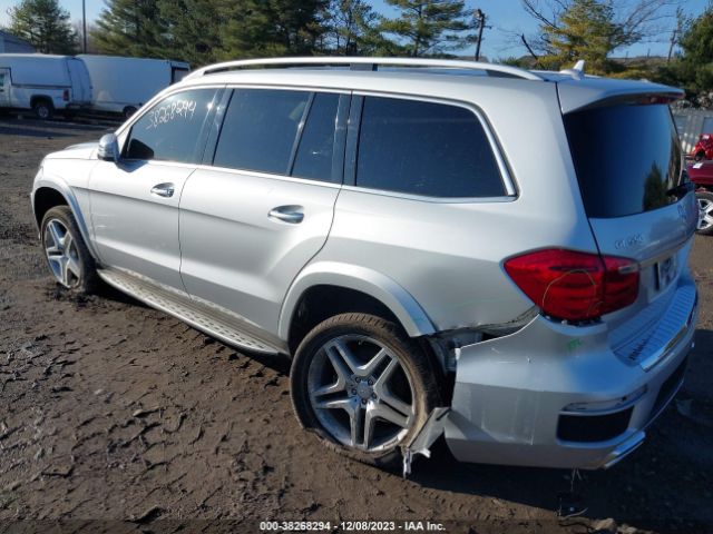 Photo 2 VIN: 4JGDF7DE7DA208404 - MERCEDES-BENZ GL 550 