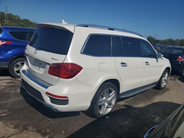 Photo 2 VIN: 4JGDF7DE7FA520323 - MERCEDES-BENZ GL 550 4MA 