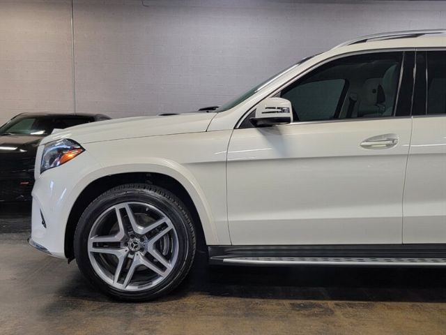 Photo 2 VIN: 4JGDF7DE7JB143222 - MERCEDES-BENZ GLS 