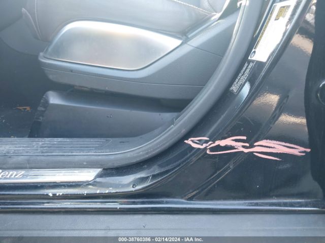 Photo 5 VIN: 4JGDF7DE8EA411707 - MERCEDES-BENZ GL 550 