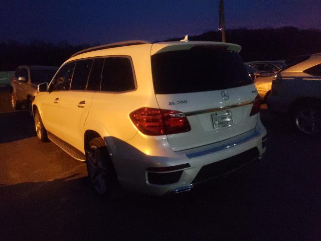 Photo 2 VIN: 4JGDF7DE8FA516801 - MERCEDES-BENZ GL 550 4MA 