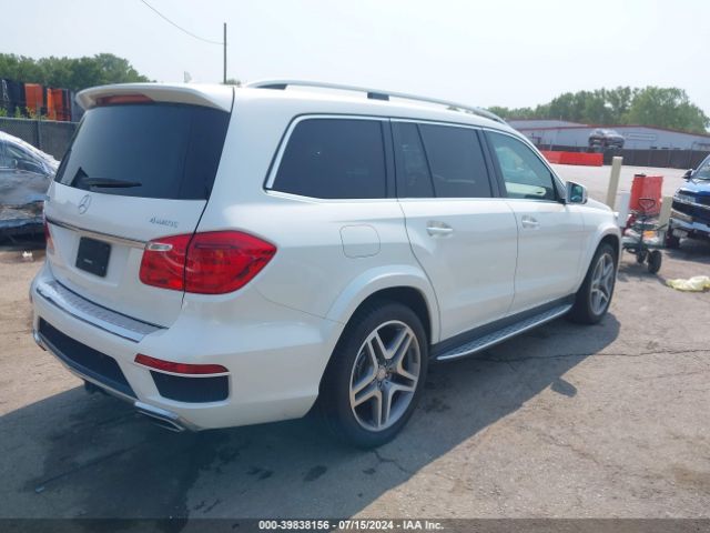 Photo 3 VIN: 4JGDF7DE8GA703621 - MERCEDES-BENZ GL 550 