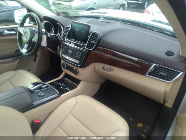 Photo 4 VIN: 4JGDF7DE8JB032257 - MERCEDES-BENZ GLS 550 