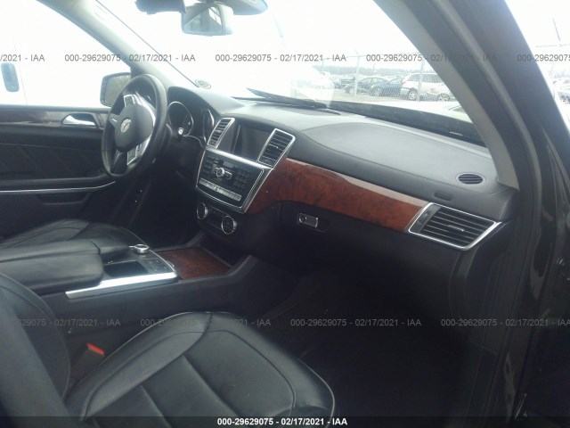 Photo 4 VIN: 4JGDF7DE9DA252596 - MERCEDES-BENZ GL-CLASS 