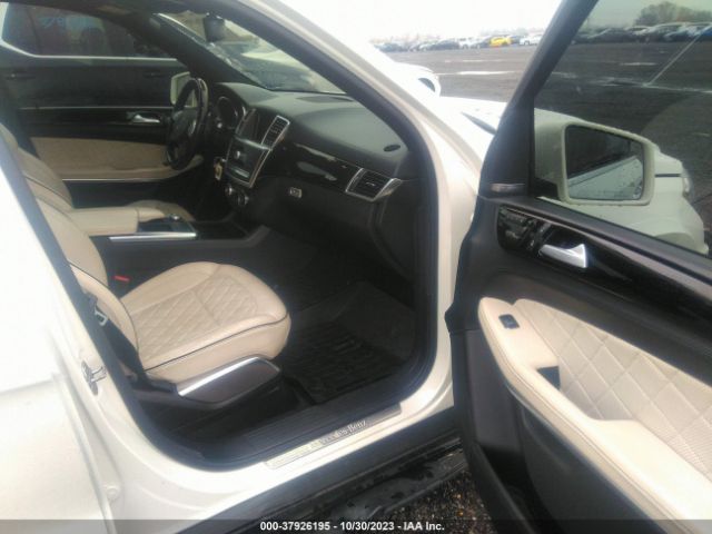 Photo 4 VIN: 4JGDF7DE9EA317254 - MERCEDES-BENZ GL 550 