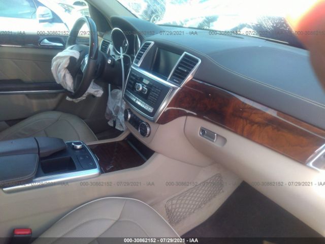 Photo 4 VIN: 4JGDF7DE9EA328173 - MERCEDES-BENZ GL-CLASS 