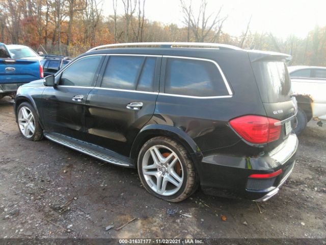 Photo 2 VIN: 4JGDF7DE9FA471223 - MERCEDES-BENZ GL-CLASS 